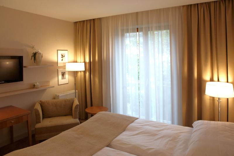 Hotel Ambassador - image 18
