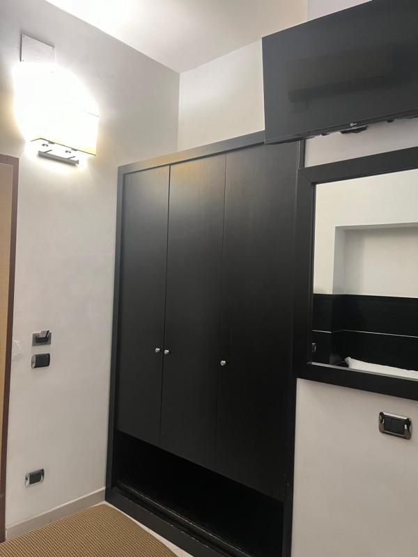 Small Double Room image 2