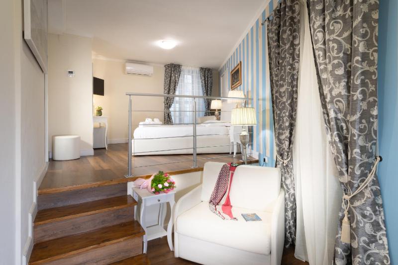 Suite with City View image 1