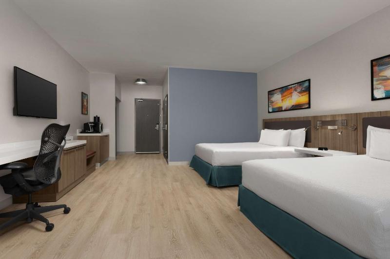 Two Queen Suite - Hearing Accessible  image 2