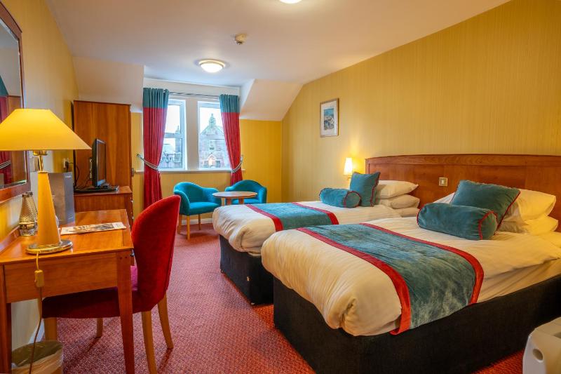 Superior Double or Twin Room image 1