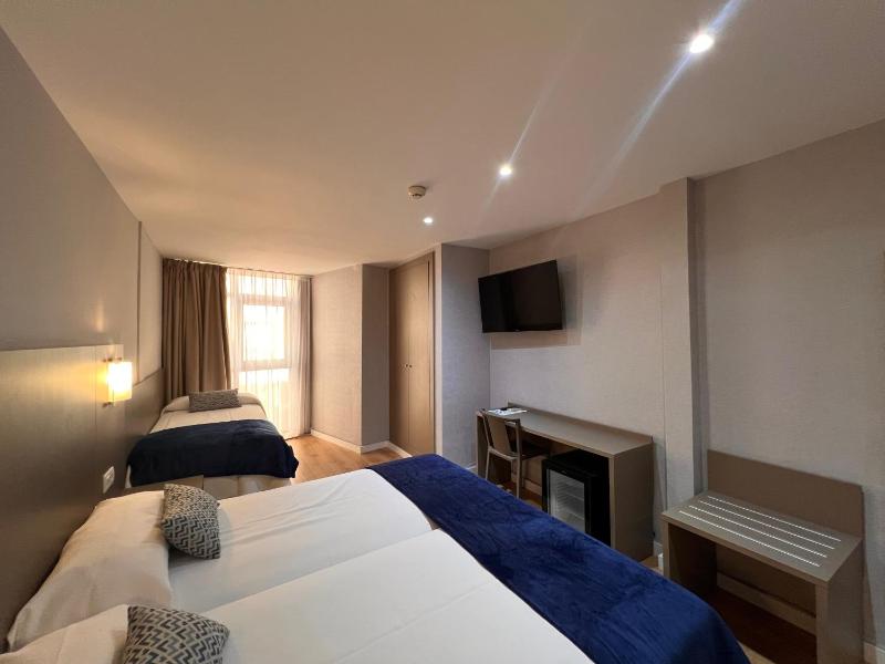 Hotel Montesol Benidorm - image 10