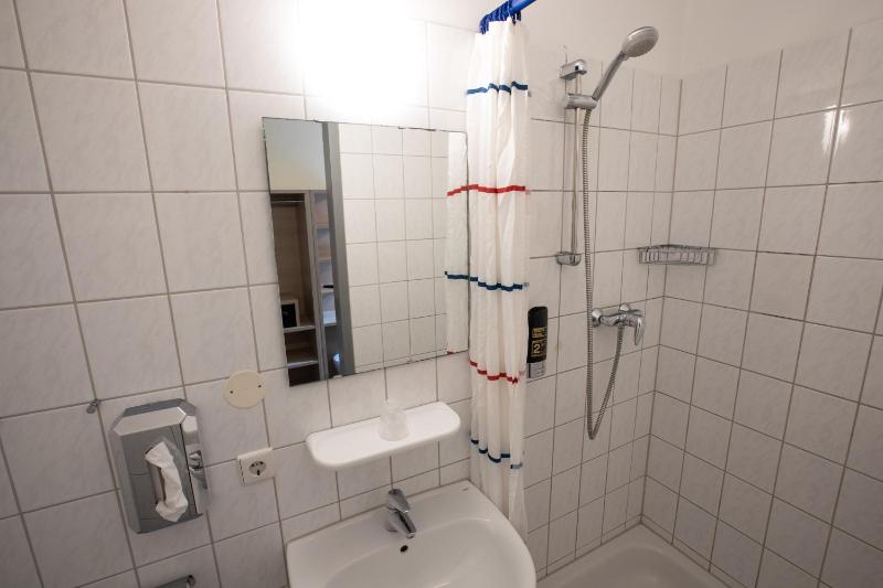 Triple Room image 4