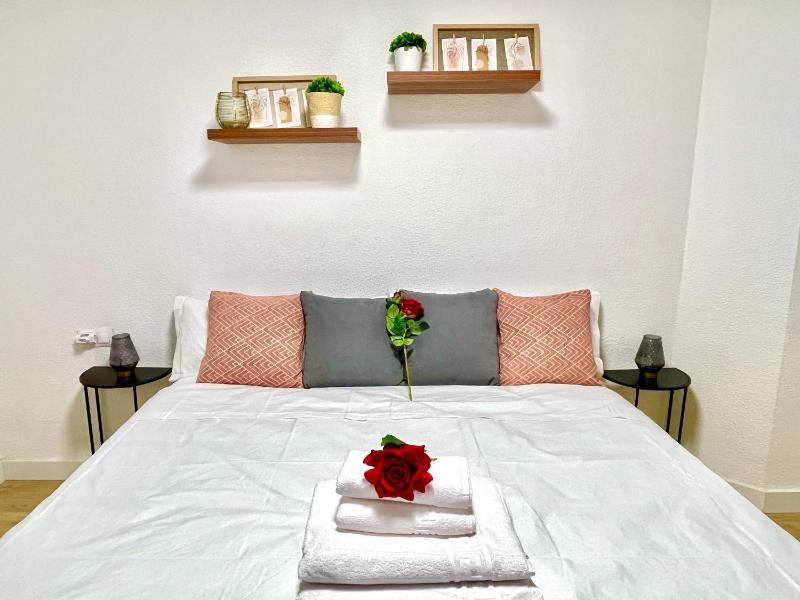 Santa Cruz Home By Gloove - image 16
