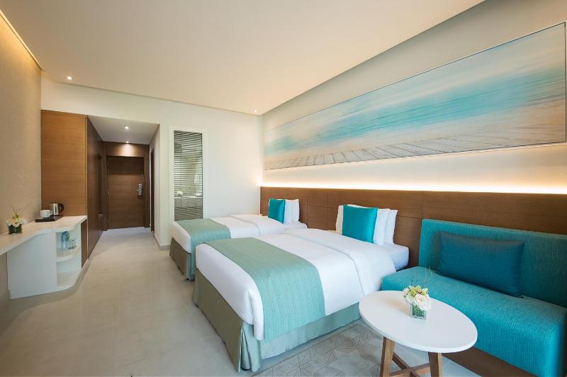 Standard Twin room Seaview - Non Smoking image 4