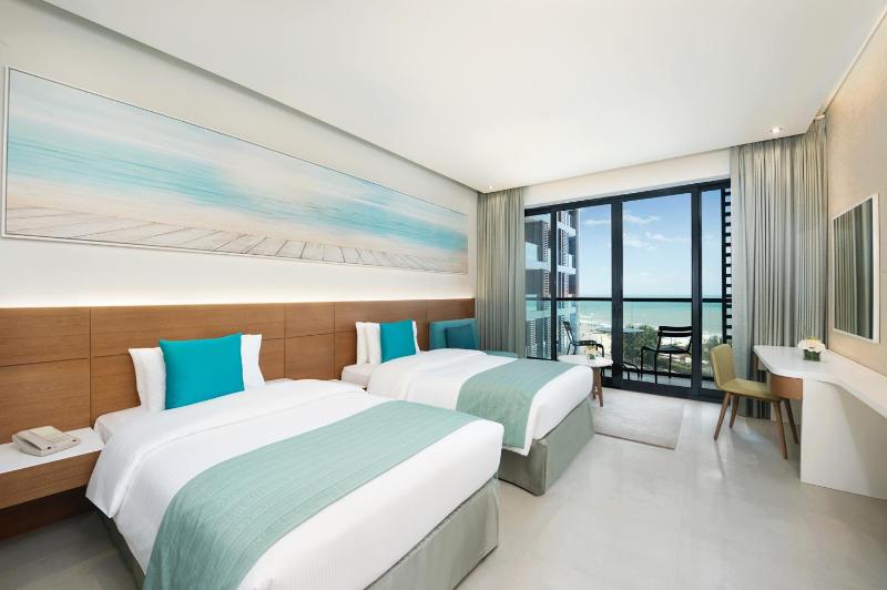 Standard Twin room Seaview - Smoking image 3