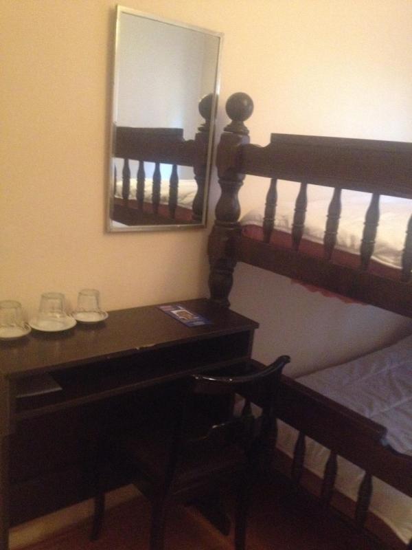 Triple Room with Private Bathroom image 1