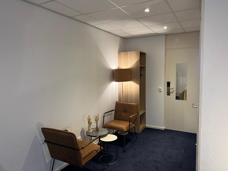 Standard  Room image 3