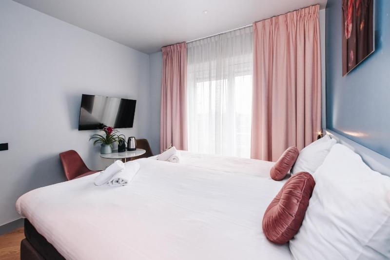 Hotel Keur - image 42