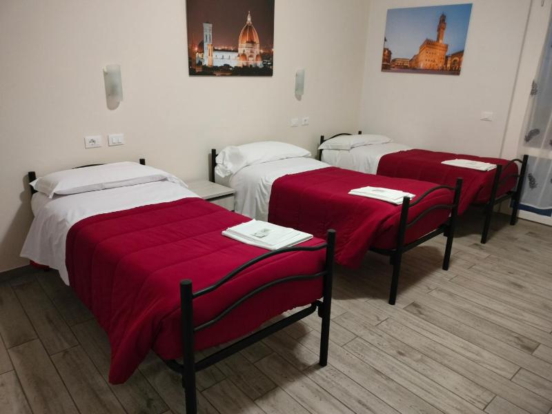 Triple Room image 1