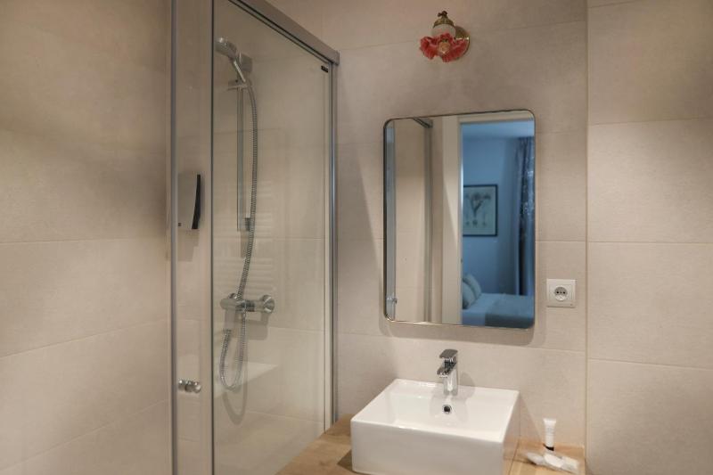 Le Petit Apartamentos - image 43