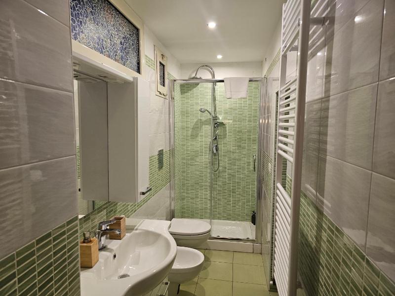 Deluxe  Apartment  With Private Terrace image 2