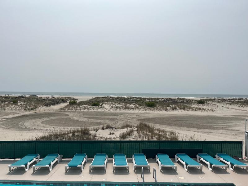 King Suite Oceanfront image 3