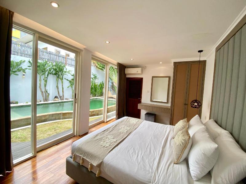 Mila's Villa - image 4