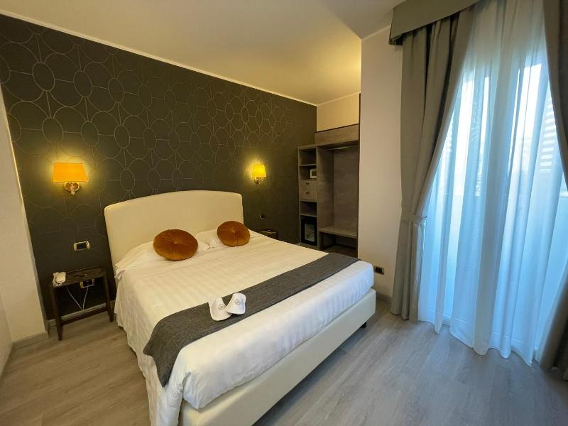 Hotel Florence Milano - image 4
