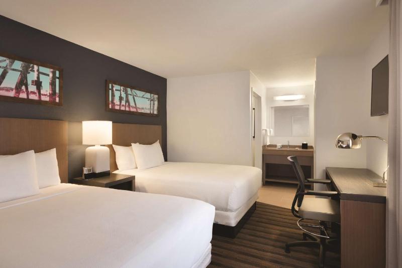 Hyatt House Miami Airport - image 3