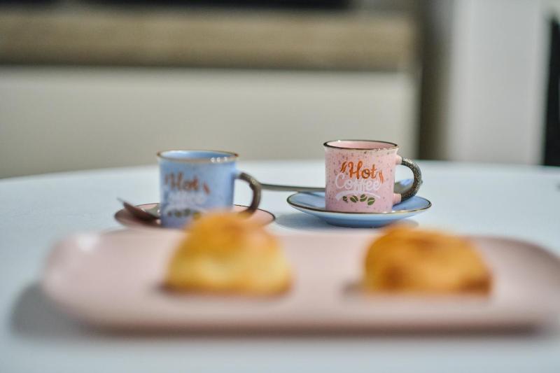 Pink Star Napoli Luxury Apartment - image 2