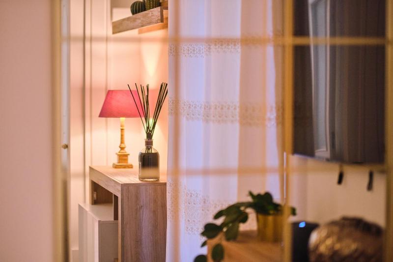 Pink Star Napoli Luxury Apartment - image 14