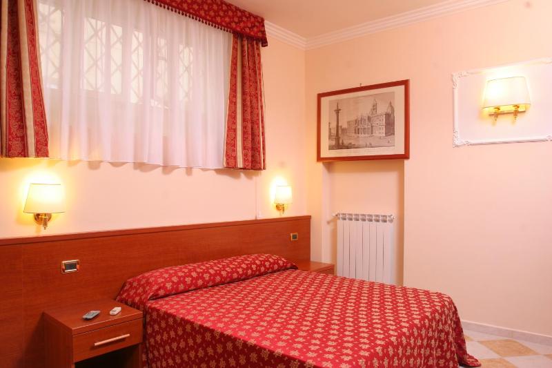 Double or Twin Room image 1