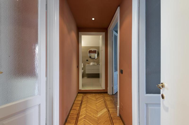Fifty Eight Suite Milan Montenapoleone Two Bedrooms - image 10