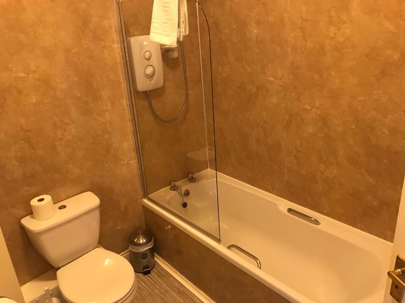 Family Suite (2 Adults + 2 Children) image 1