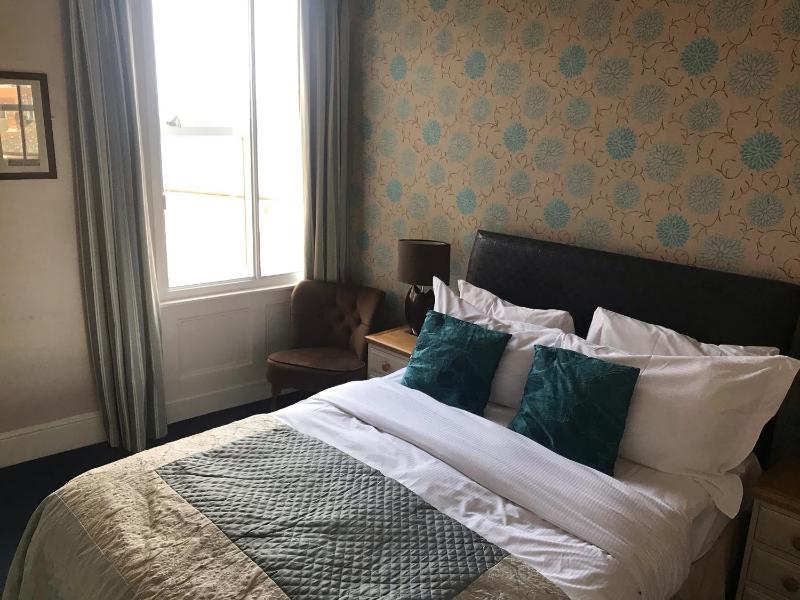 Family Suite (2 Adults + 2 Children) image 3