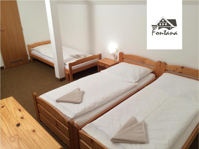 Quiet Triple Room image 2