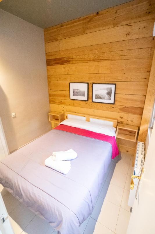 Double Room with Private Bathroom image 4