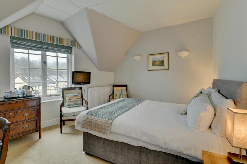 Double Room image 4