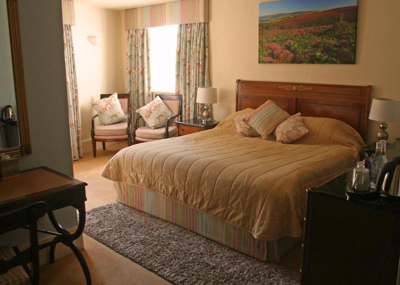 King Room image 2