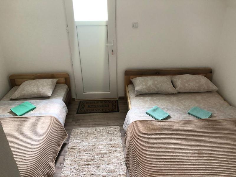 Triple Room image 3
