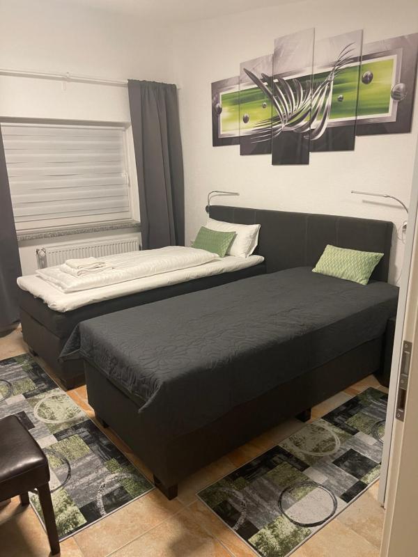 Single Room image 3