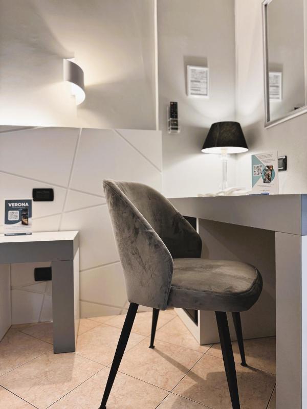 Single Room image 1