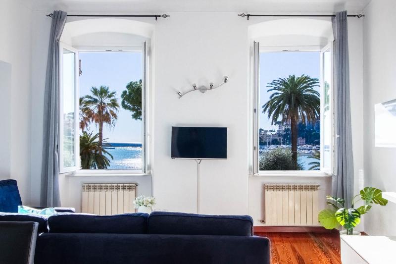 Bellavista Apartment - image 1