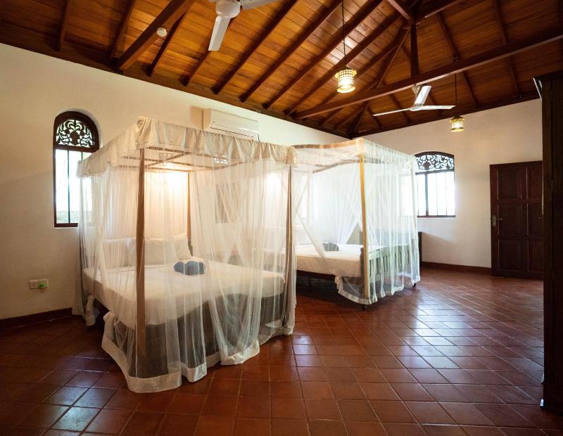 Coconut Treehouse- Villa near Unawatuna Beach - image 12
