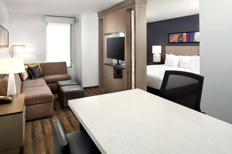 Hyatt House Denver Lakewood Belmar - image 36