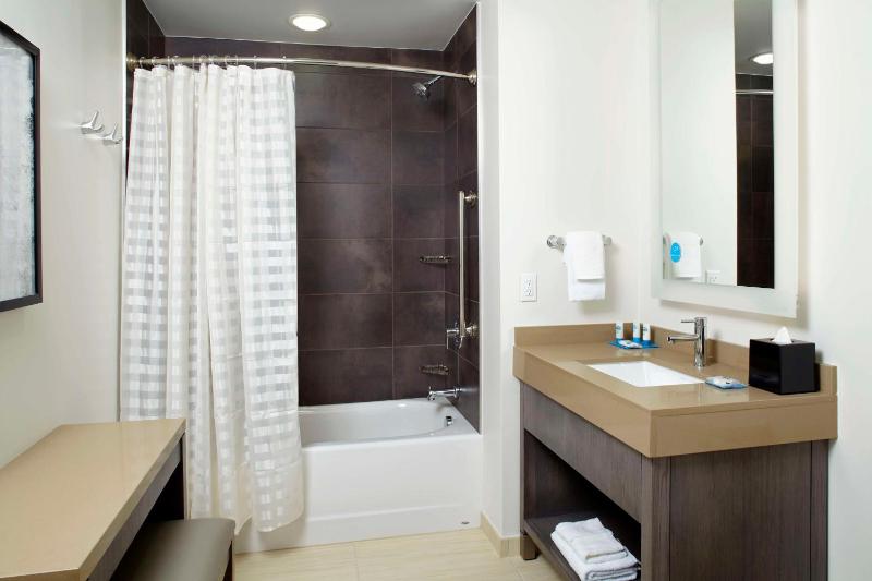 Hyatt House Denver Lakewood Belmar - image 43