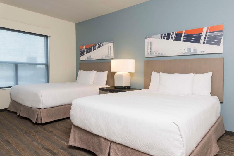 Hyatt House Austin/Downtown - image 40