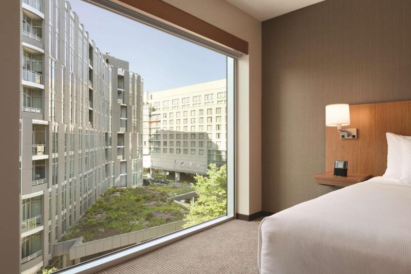 Hyatt Place Washington DC/Georgetown/West End - image 16