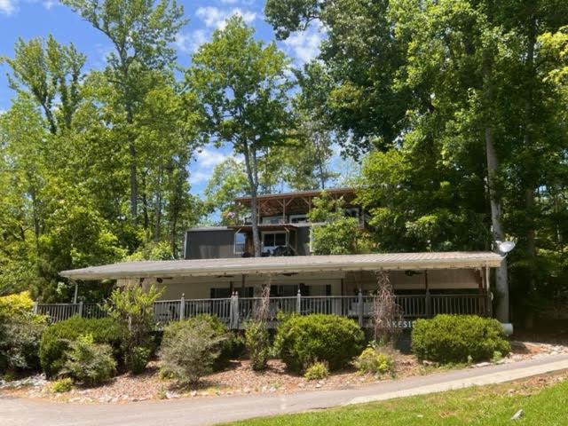 Two-Bedroom House image 1
