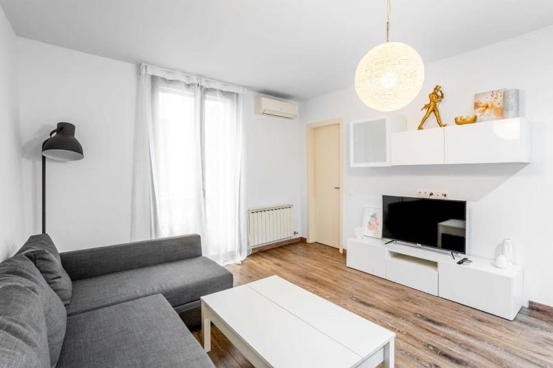 The Collection Barcelona - Paseo de Gracia Modern and cozy 3BD - 2BTh - image 10