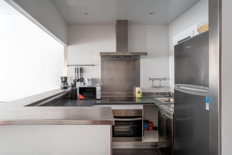 The Collection Barcelona - Modern 4BD in Example next to Paseo de Gracia - image 12