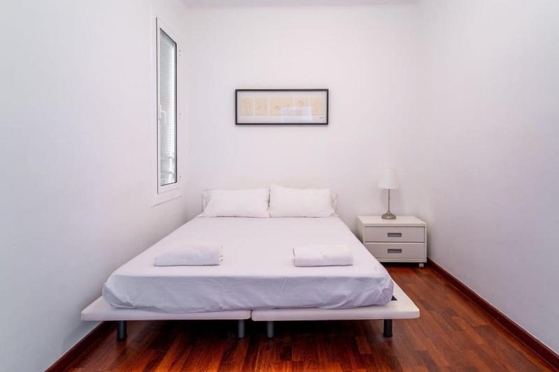 The Collection Barcelona - Modern 4BD in Example next to Paseo de Gracia - image 11