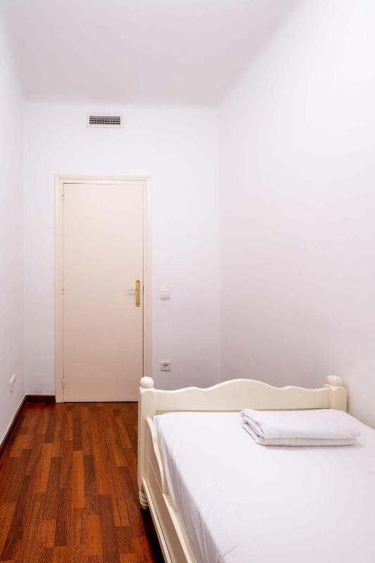 The Collection Barcelona - Modern 4BD in Example next to Paseo de Gracia - image 6