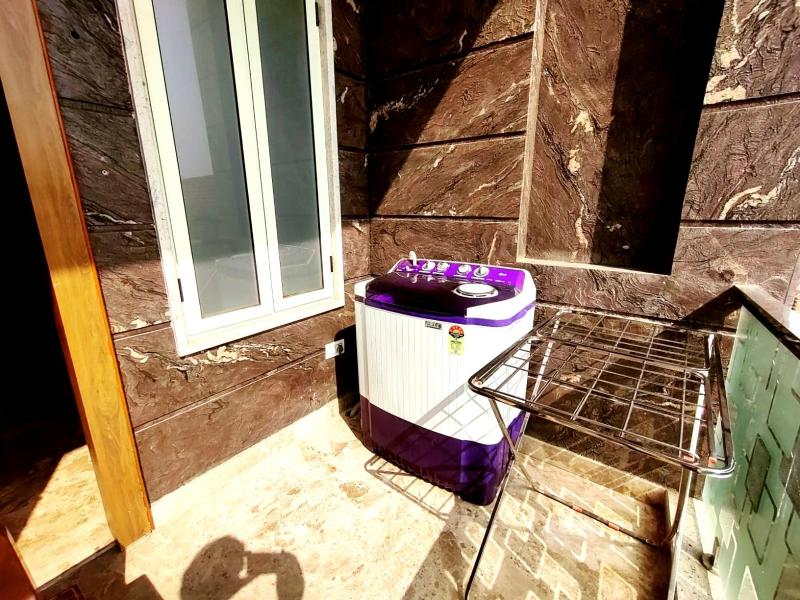 Premium Homestay Near Banke Bihari Ji with Power Backup-Free WiFi-Washing Machine in 1BHK - No Parking - image 4