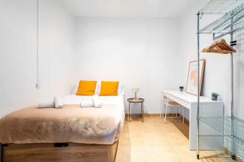 The Collection Barcelona - Private terrace Attico 3BD in Gran de Gracia - image 8