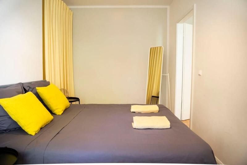 Cosy Two BR plus Self Checkin plus Street Parking - image 15