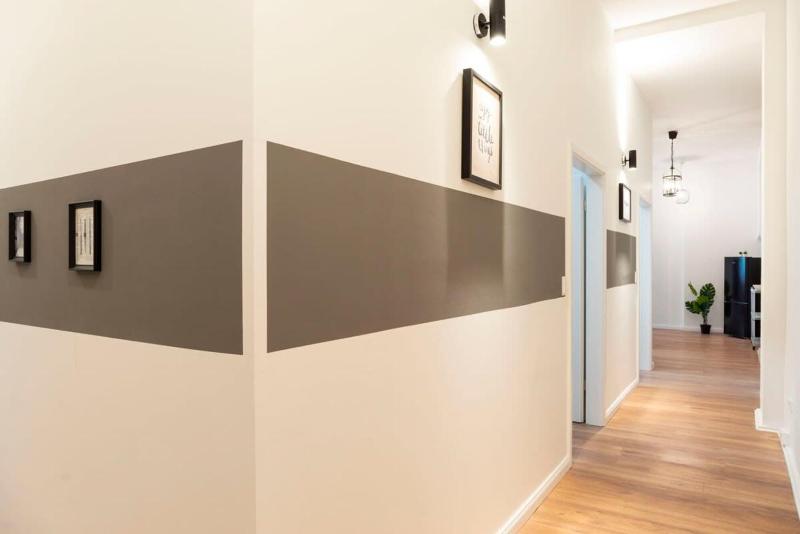 Modern 2 Bedroom Apartment in Berlin Schöneberg - image 13