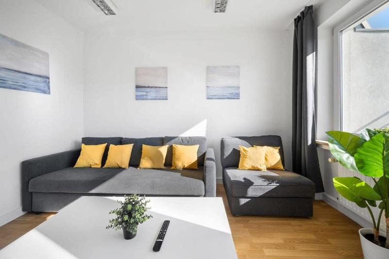 Munich Gem - 2 Bedroom Alpine View Tranquility - image 7