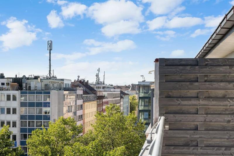 Munich Gem - 2 Bedroom Alpine View Tranquility - image 11